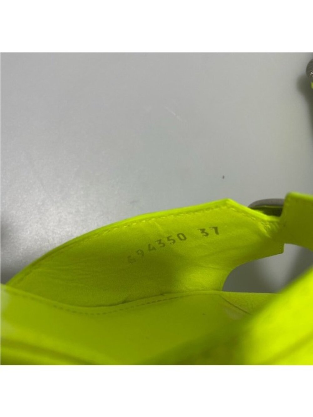 Balenciaga Cagole 50mm Sandal Lambskin Fluo Yellow Women’s EU 37/US 7 - Picture 5 of 7